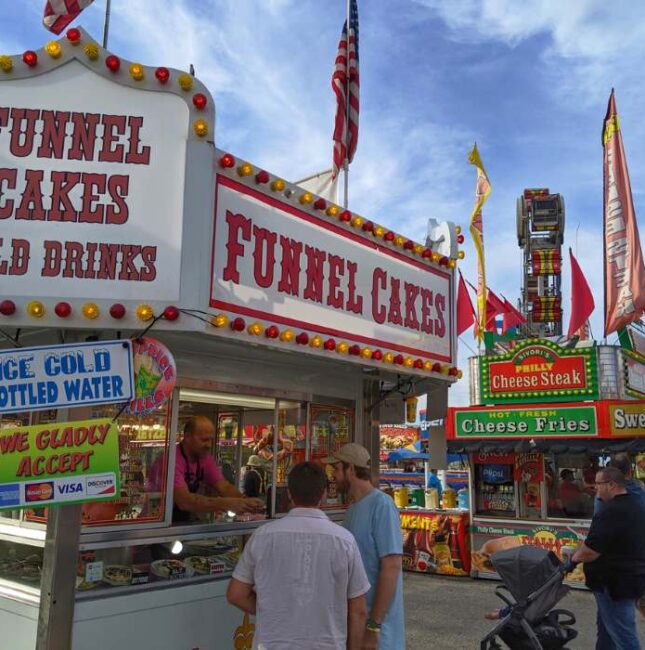 Cooler Rentals for Vendors in Festivals and Events Cooler Rentals for Vendors in Festivals and Events